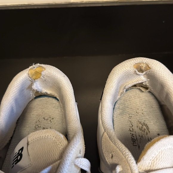 New Balance Men's 237 V1 Sneaker - Picture 4 of 10